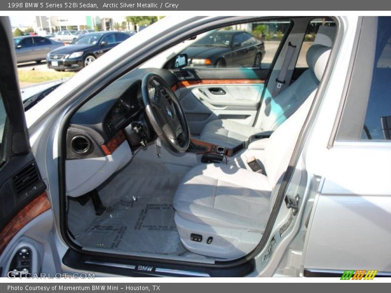  1998 5 Series 528i Sedan Grey Interior