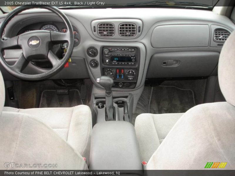 Black / Light Gray 2005 Chevrolet TrailBlazer EXT LS 4x4