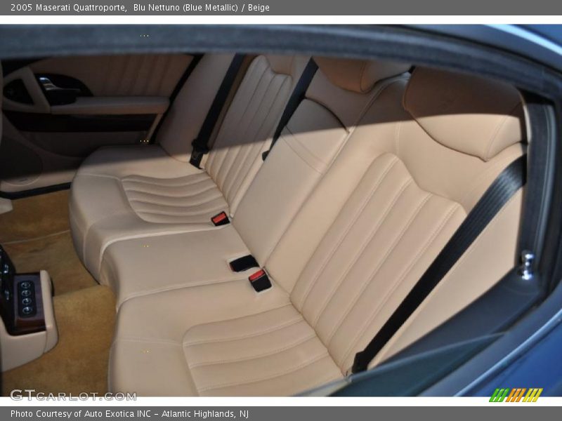 Blu Nettuno (Blue Metallic) / Beige 2005 Maserati Quattroporte