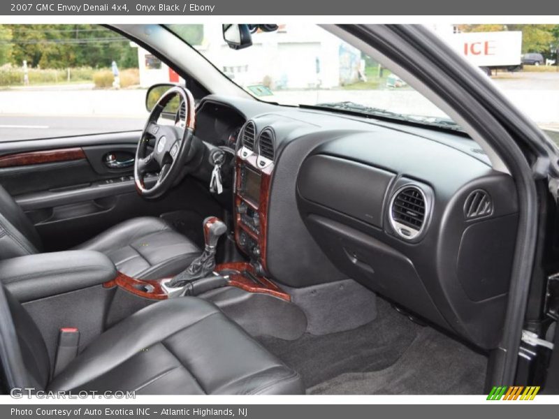 Onyx Black / Ebony 2007 GMC Envoy Denali 4x4