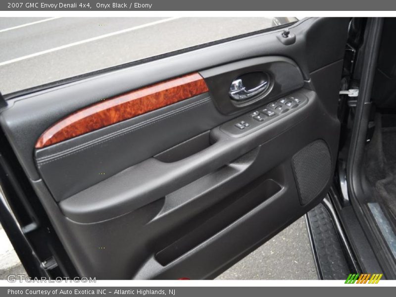 Onyx Black / Ebony 2007 GMC Envoy Denali 4x4