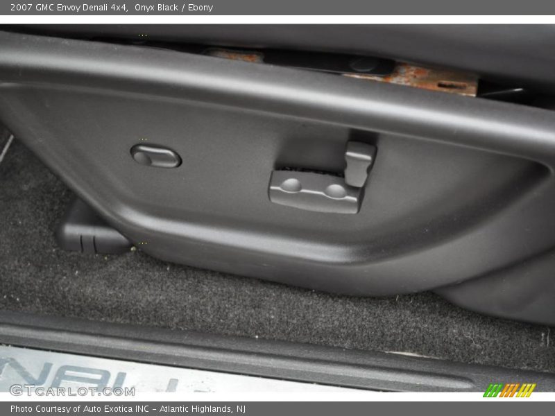 Onyx Black / Ebony 2007 GMC Envoy Denali 4x4