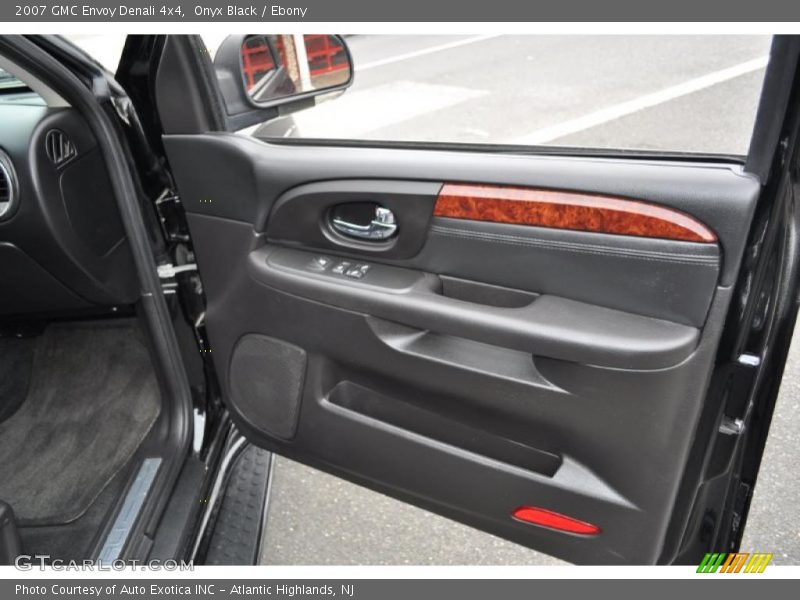 Onyx Black / Ebony 2007 GMC Envoy Denali 4x4