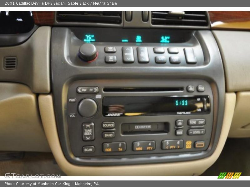 Controls of 2001 DeVille DHS Sedan