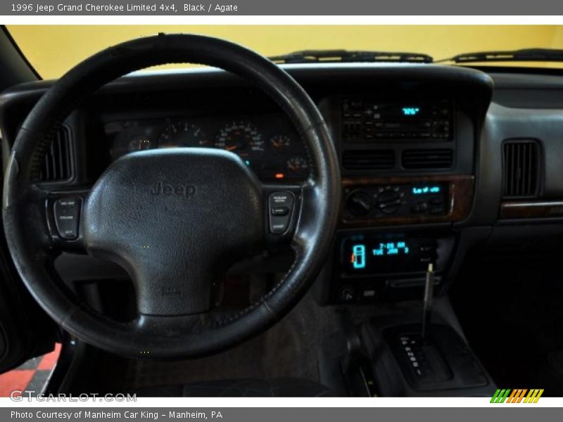Black / Agate 1996 Jeep Grand Cherokee Limited 4x4