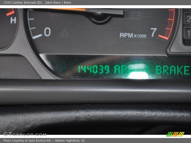 Sable Black / Black 2000 Cadillac Eldorado ESC