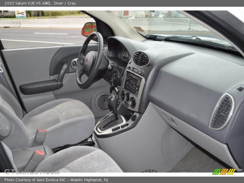 Silver / Gray 2003 Saturn VUE V6 AWD