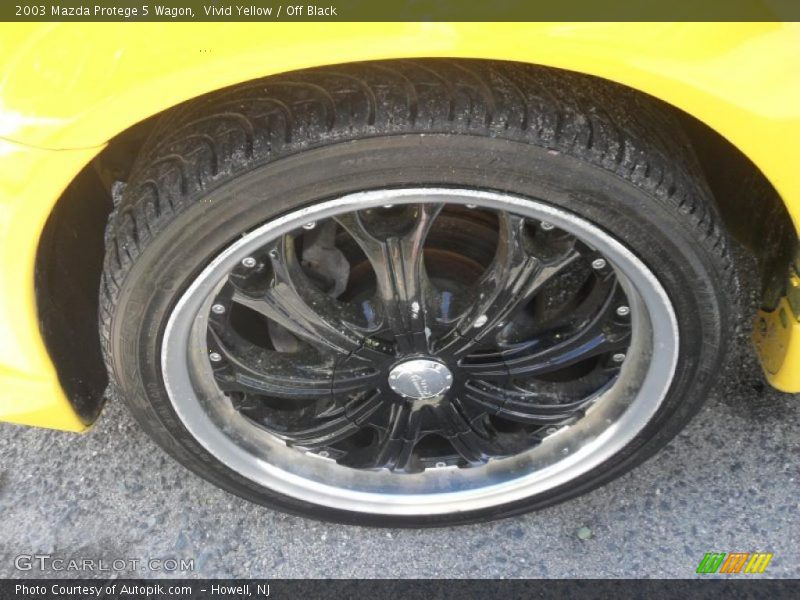 Vivid Yellow / Off Black 2003 Mazda Protege 5 Wagon