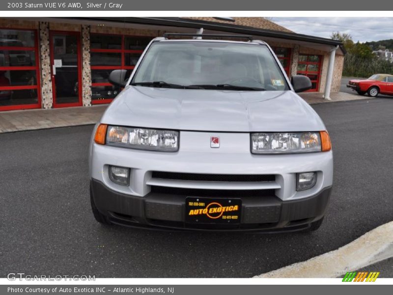 Silver / Gray 2003 Saturn VUE V6 AWD