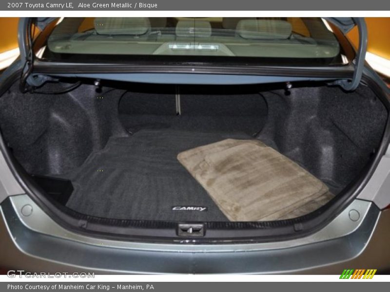 Aloe Green Metallic / Bisque 2007 Toyota Camry LE