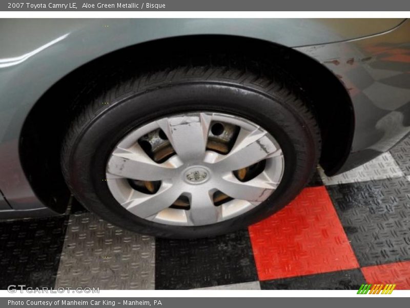 Aloe Green Metallic / Bisque 2007 Toyota Camry LE
