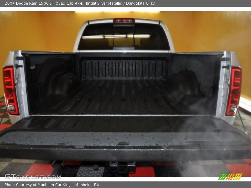 Bright Silver Metallic / Dark Slate Gray 2004 Dodge Ram 1500 ST Quad Cab 4x4