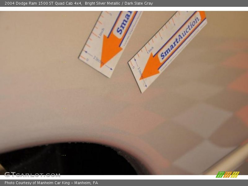 Bright Silver Metallic / Dark Slate Gray 2004 Dodge Ram 1500 ST Quad Cab 4x4