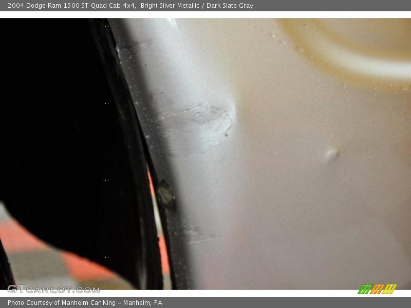 Bright Silver Metallic / Dark Slate Gray 2004 Dodge Ram 1500 ST Quad Cab 4x4
