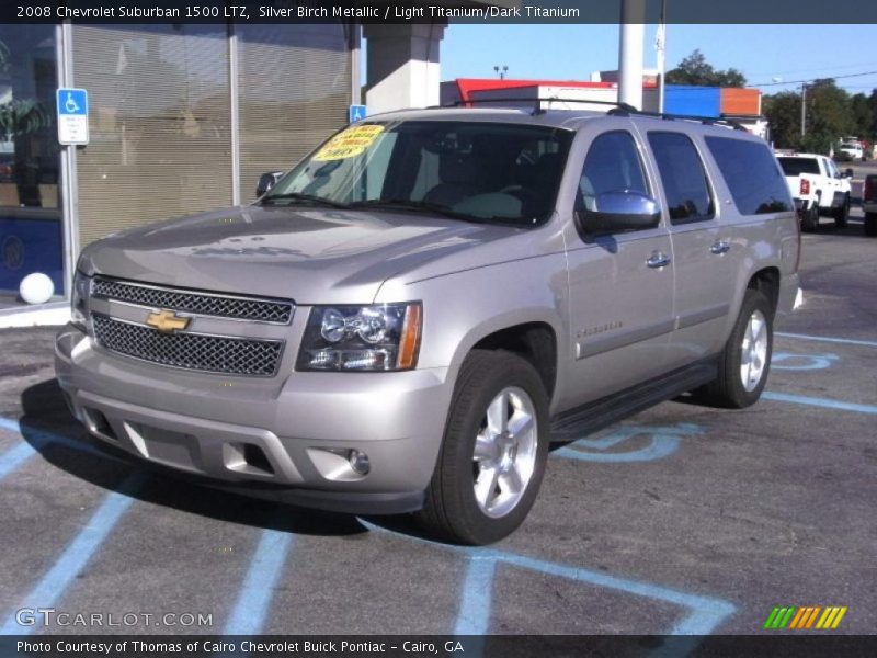 Front 3/4 View of 2008 Suburban 1500 LTZ