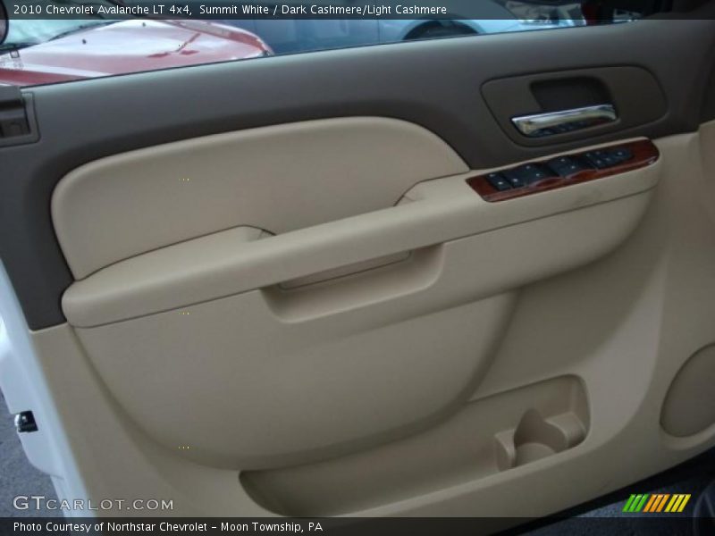 Summit White / Dark Cashmere/Light Cashmere 2010 Chevrolet Avalanche LT 4x4