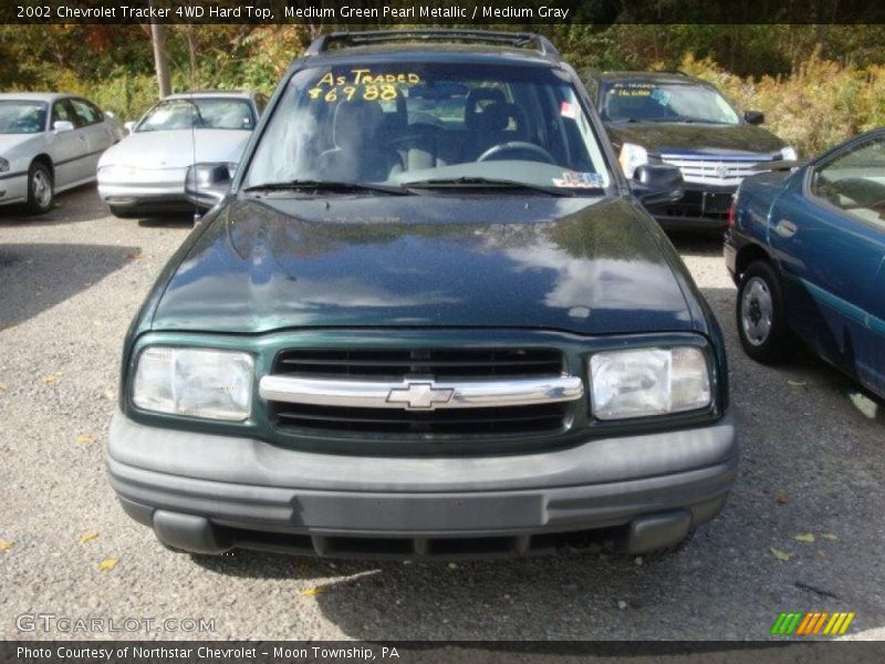 Medium Green Pearl Metallic / Medium Gray 2002 Chevrolet Tracker 4WD Hard Top