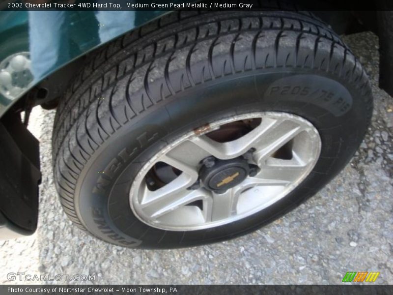 Medium Green Pearl Metallic / Medium Gray 2002 Chevrolet Tracker 4WD Hard Top