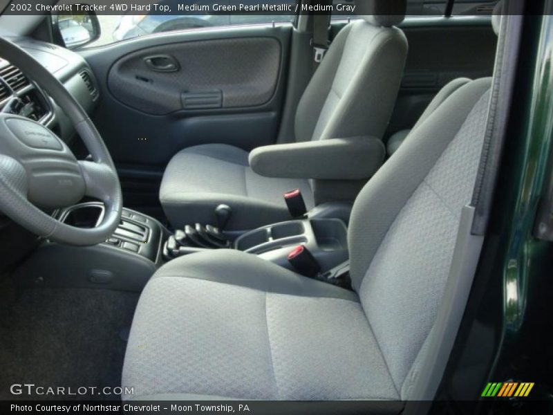  2002 Tracker 4WD Hard Top Medium Gray Interior