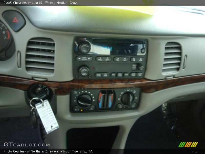 White / Medium Gray 2005 Chevrolet Impala LS