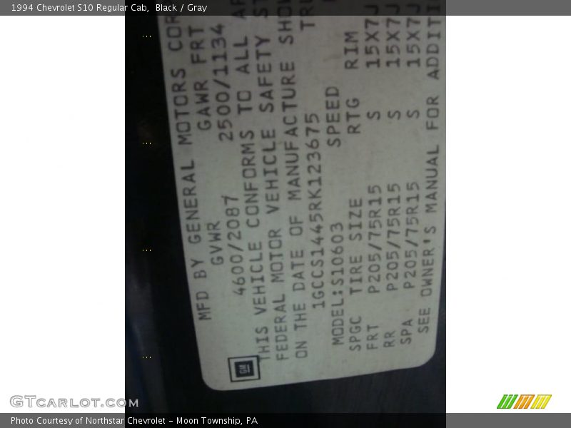 Black / Gray 1994 Chevrolet S10 Regular Cab