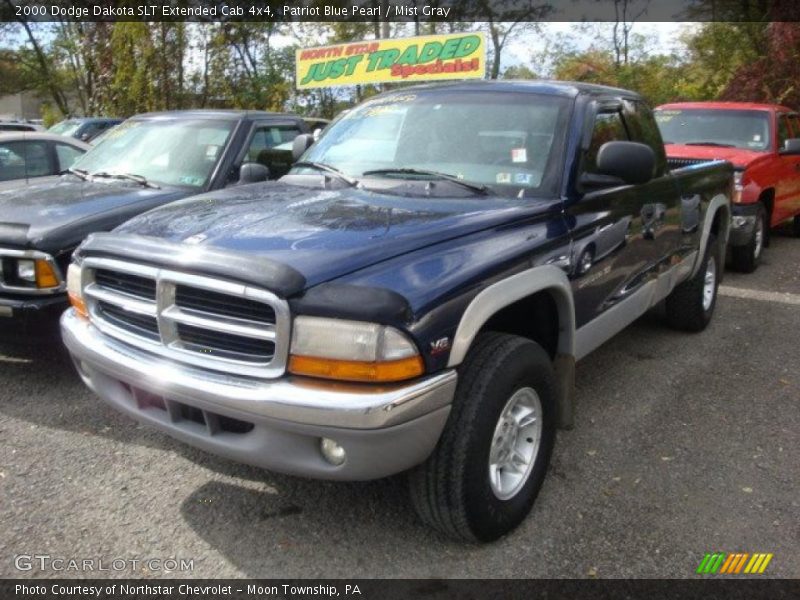 Patriot Blue Pearl / Mist Gray 2000 Dodge Dakota SLT Extended Cab 4x4