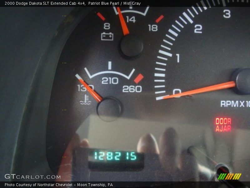 Patriot Blue Pearl / Mist Gray 2000 Dodge Dakota SLT Extended Cab 4x4