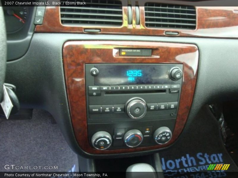 Controls of 2007 Impala LS