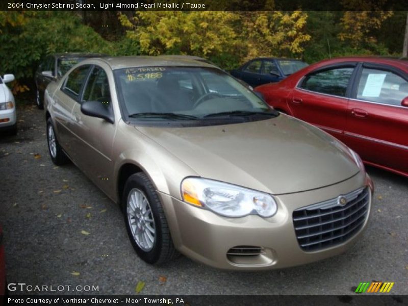 Light Almond Pearl Metallic / Taupe 2004 Chrysler Sebring Sedan