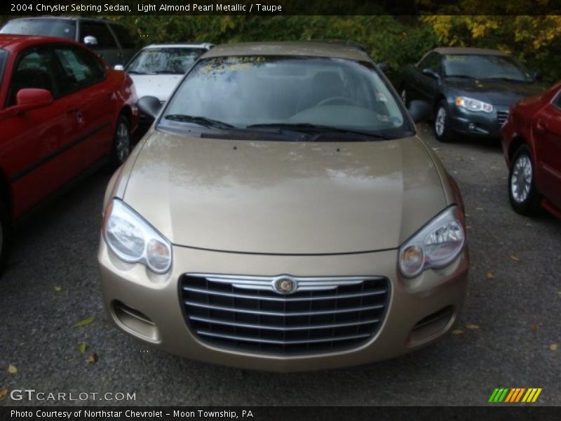 Light Almond Pearl Metallic / Taupe 2004 Chrysler Sebring Sedan