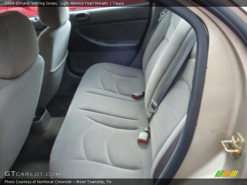 Light Almond Pearl Metallic / Taupe 2004 Chrysler Sebring Sedan