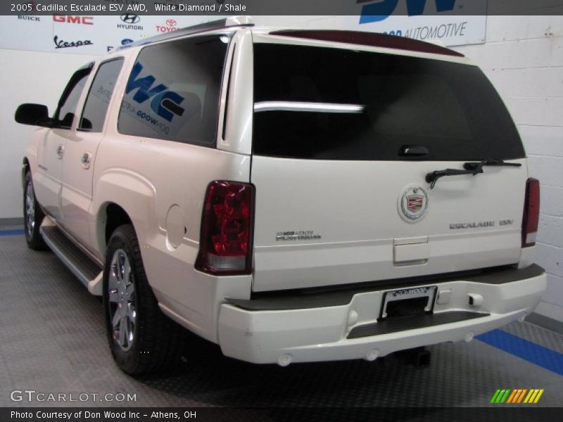 White Diamond / Shale 2005 Cadillac Escalade ESV AWD