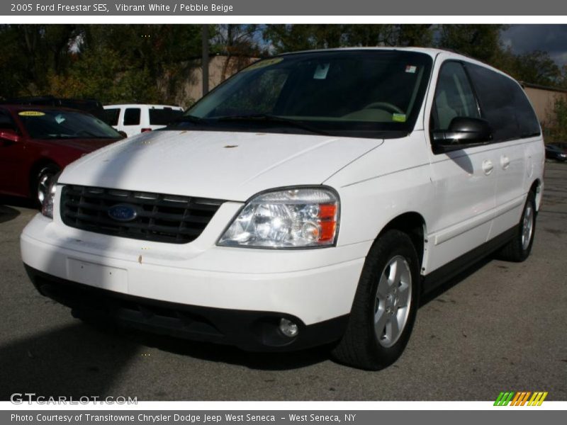 Vibrant White / Pebble Beige 2005 Ford Freestar SES