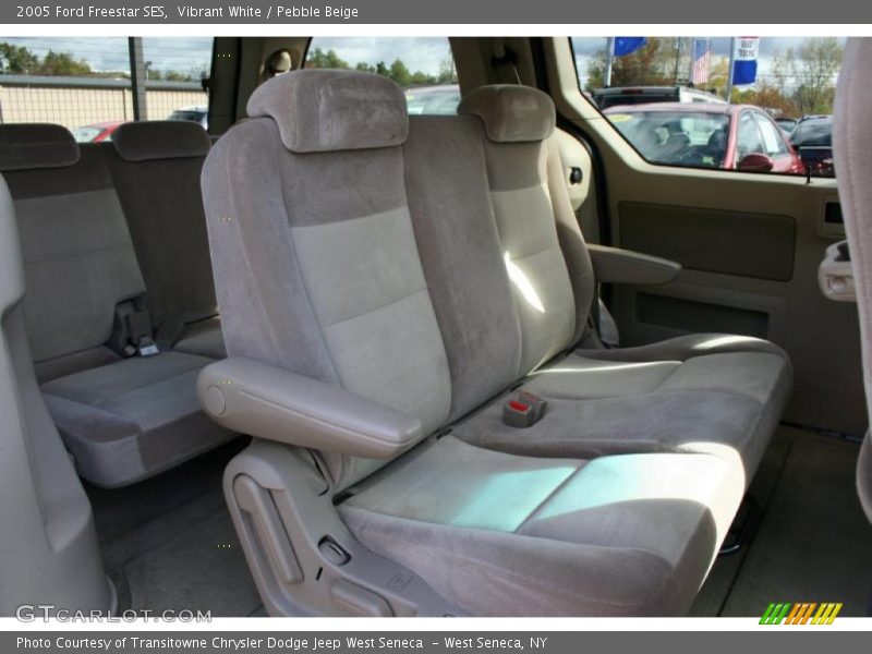 Vibrant White / Pebble Beige 2005 Ford Freestar SES