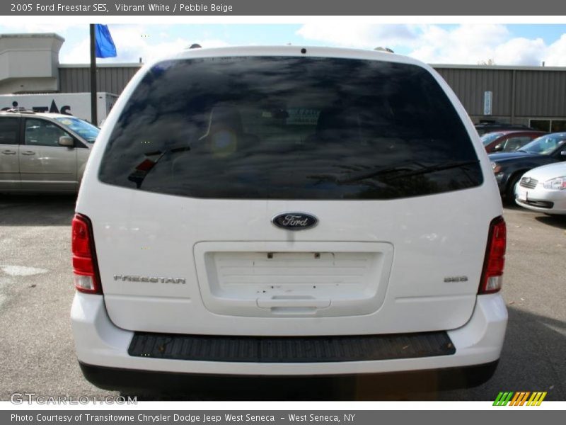 Vibrant White / Pebble Beige 2005 Ford Freestar SES