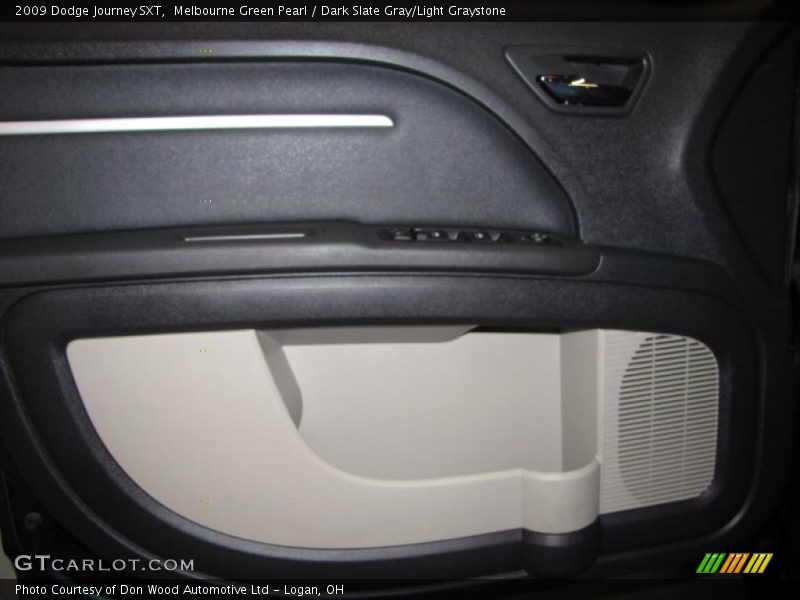 Melbourne Green Pearl / Dark Slate Gray/Light Graystone 2009 Dodge Journey SXT