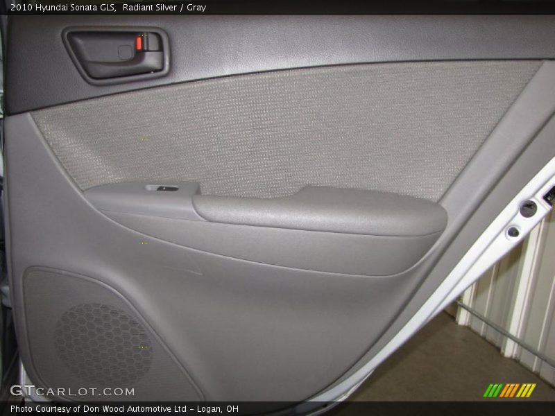 Radiant Silver / Gray 2010 Hyundai Sonata GLS