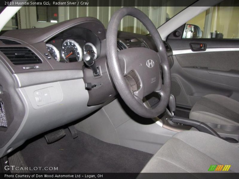 Radiant Silver / Gray 2010 Hyundai Sonata GLS