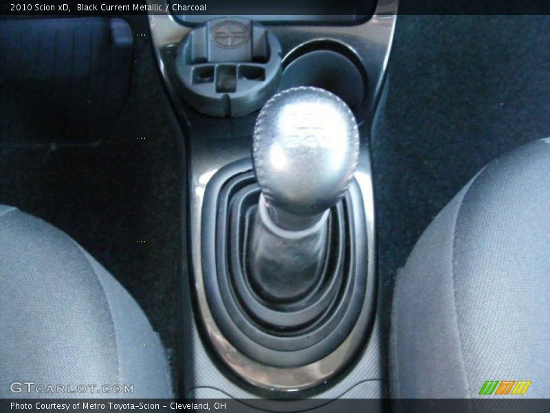  2010 xD  5 Speed Manual Shifter