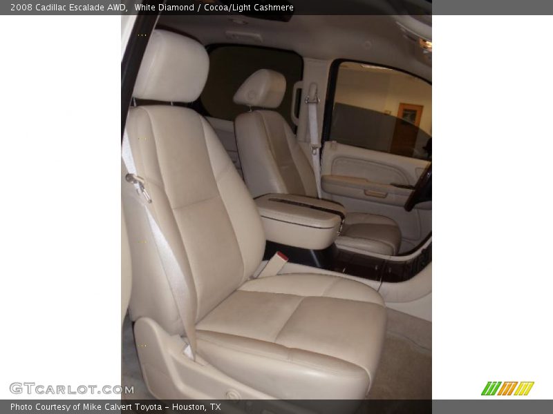 White Diamond / Cocoa/Light Cashmere 2008 Cadillac Escalade AWD