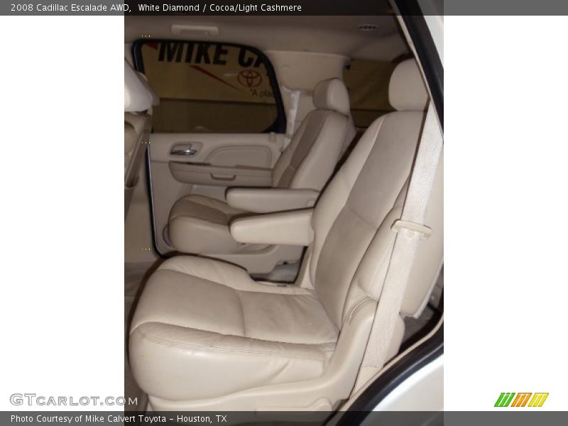White Diamond / Cocoa/Light Cashmere 2008 Cadillac Escalade AWD