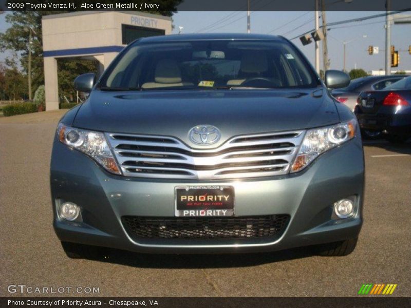 Aloe Green Metallic / Ivory 2009 Toyota Venza I4