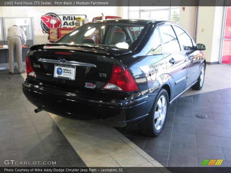 Pitch Black / Medium Parchment 2002 Ford Focus ZTS Sedan