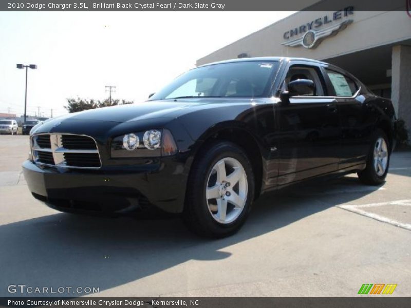 Brilliant Black Crystal Pearl / Dark Slate Gray 2010 Dodge Charger 3.5L