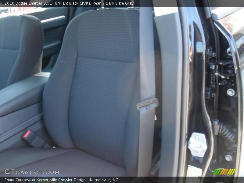 Brilliant Black Crystal Pearl / Dark Slate Gray 2010 Dodge Charger 3.5L