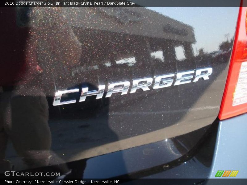 Brilliant Black Crystal Pearl / Dark Slate Gray 2010 Dodge Charger 3.5L