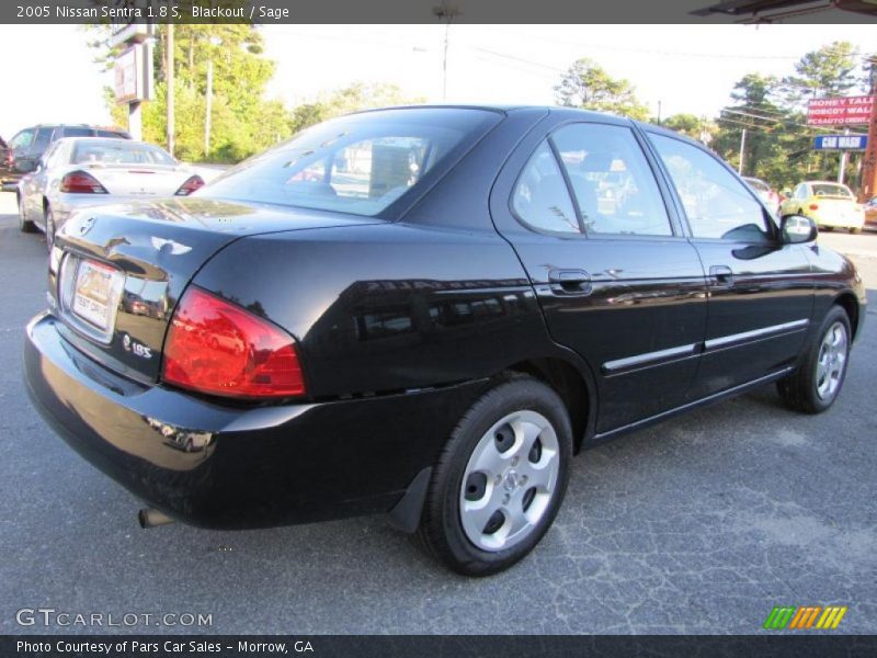 Blackout / Sage 2005 Nissan Sentra 1.8 S