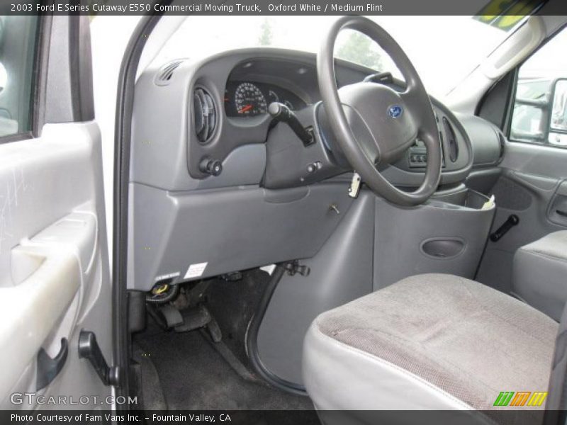 Oxford White / Medium Flint 2003 Ford E Series Cutaway E550 Commercial Moving Truck