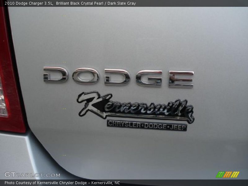 Brilliant Black Crystal Pearl / Dark Slate Gray 2010 Dodge Charger 3.5L