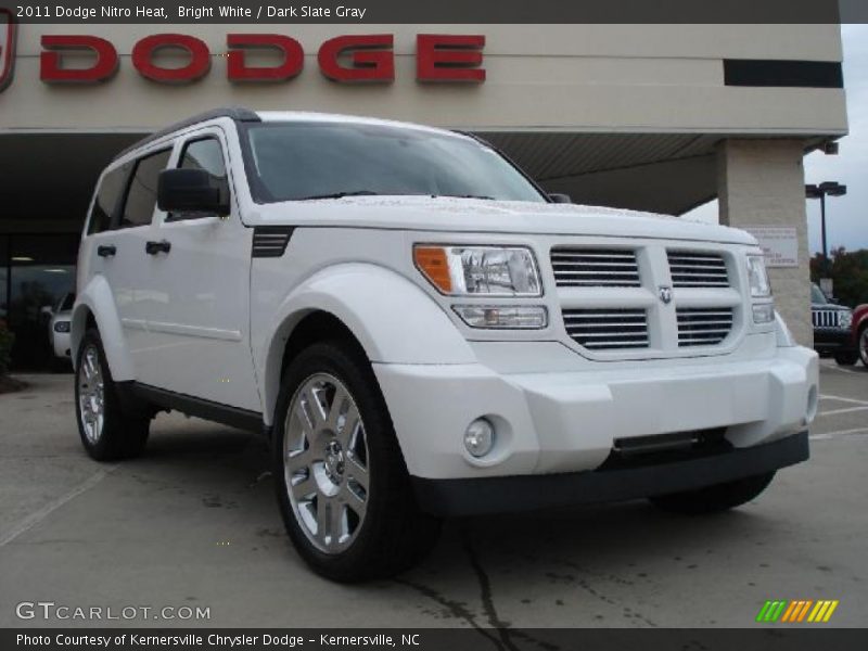 Bright White / Dark Slate Gray 2011 Dodge Nitro Heat